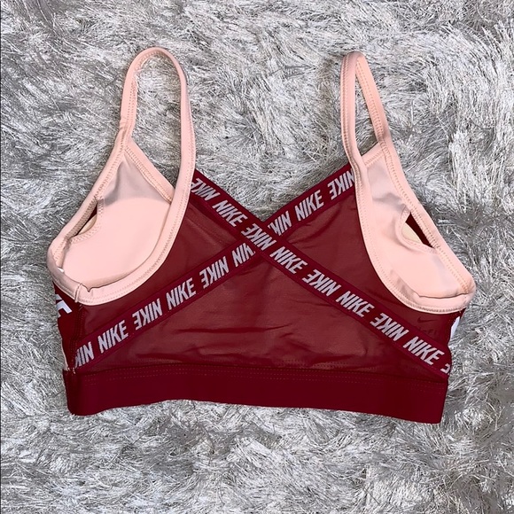 Nike sports bra - Picture 2 of 2